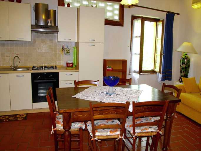 Others 5, Farmhouse in Vincis time capsule, Florence