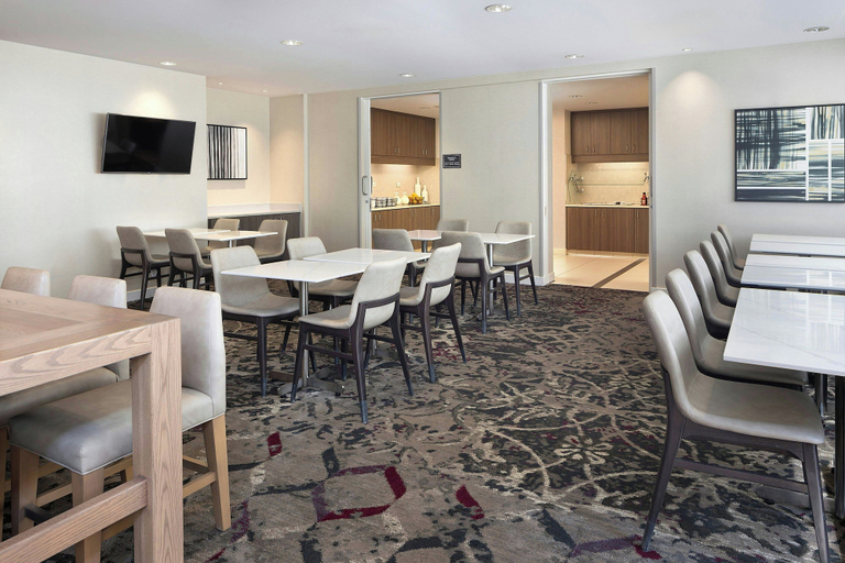 Food & Drinks 5, Residence Inn by Marriott Rochester Henrietta, Monroe