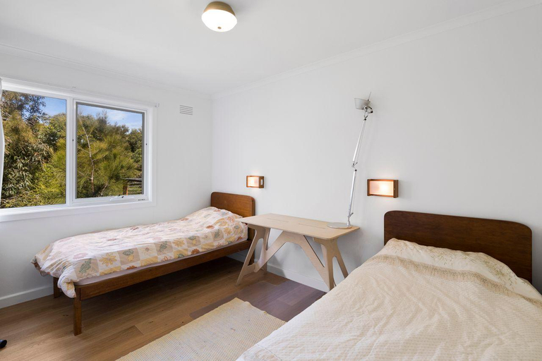 4, Myrtle Cottage, Surf Coast - West