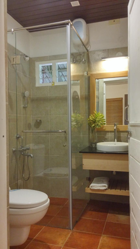 Bathroom 3, Harvest Fresh Farms Home Stay, Theni