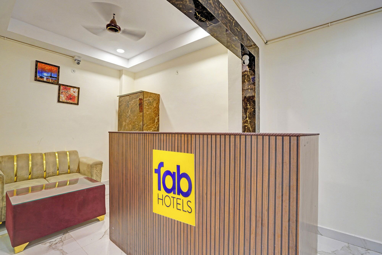 Reception 3, Fabhotel Golden Rivaah, Gautam Buddha Nagar