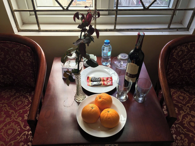 Food & Drinks 4, New Amely Hotel, Từ Liêm