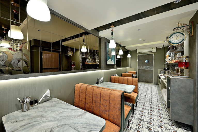 Food & Drinks 5, Hotel Kalpana Palace, Mumbai City