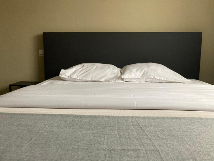 Bedroom 2, Cote Grange, Hainaut