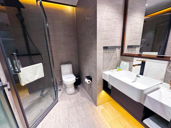 Bathroom 3, National Jade Hotel, Beijing
