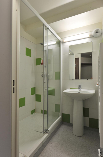 Bathroom, L'Inattendu, Alpes-de-Haute-Provence