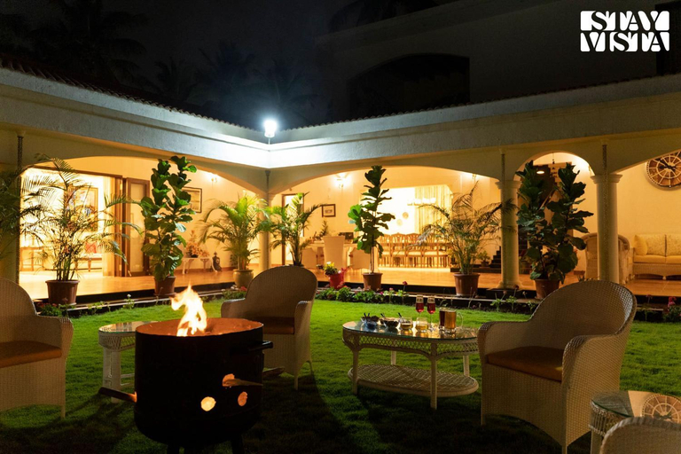 Food & Drinks 3, StayVista at Silver Oak Farm, Bangalore