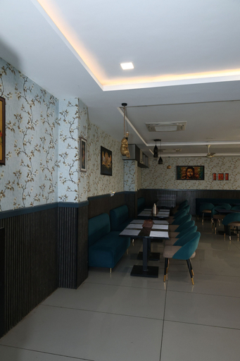 Others 5, Aries Inn, Dehradun