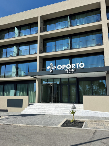 Exterior & Views 2, Oporto Fly Hotel, Maia