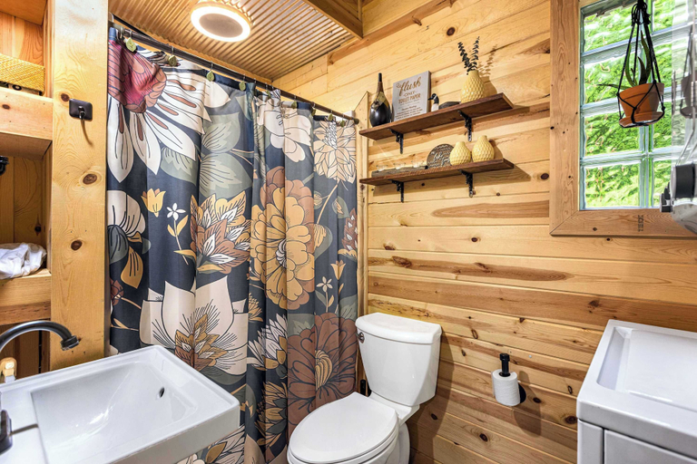 Bathroom 4, Cozy Cove Cabin The Perfect Ozark Retreat!, Camden