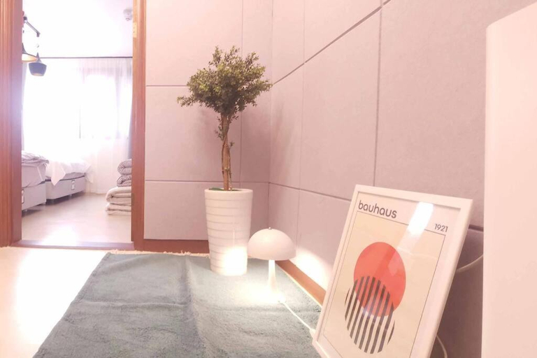 Others 3, 바람 연남 White Linen House 2br, Mapo