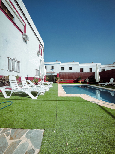 Exterior & Views 2, Hostal El pinar, Málaga