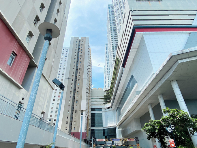 Exterior & Views 2, Simply 2Br Apartment At Green Bay Pluit, Jakarta Utara
