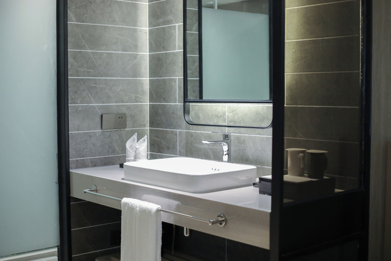 Bathroom 3, SSAW Boutique Hotel Hangzhou Xixi Xin - Near Lingyin Temple and Xixi Wetland Area, Hangzhou