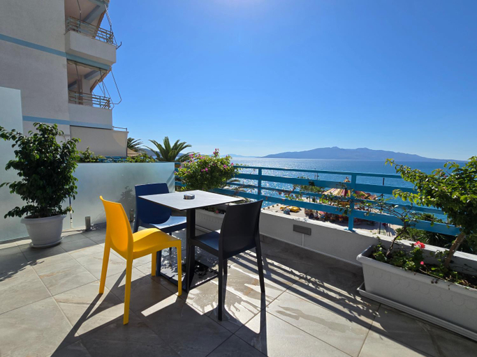 Others 2, Oni Apartments Sarande, Sarandës