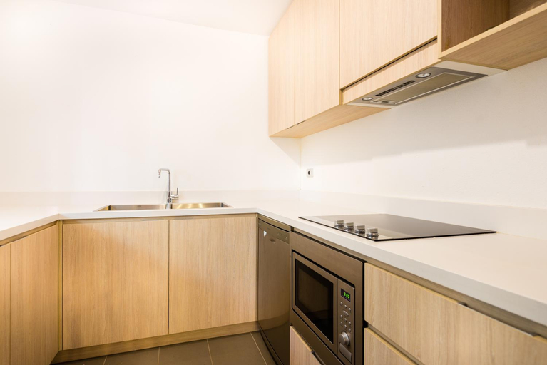 Others 5, Emu Walk Apartments, Petermann-Simpson