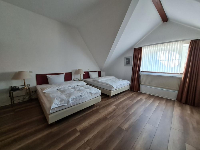 Bedroom 3, Hotel Bürgerhof Wetzlar, Lahn-Dill-Kreis
