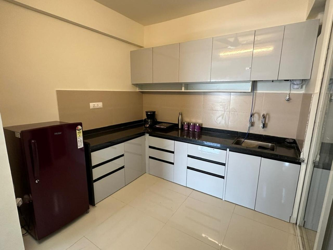 Others 4, Sky: Soothing Oasis near Balewadi High Street, Pune