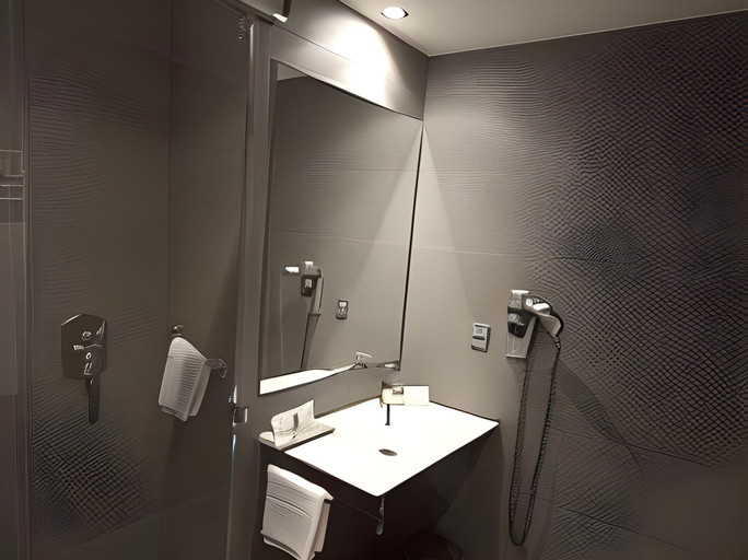 Bathroom 3, Hotel Jauregui, Guipúzcoa