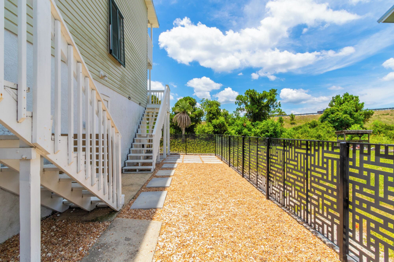 Others 5, Perdido Beach Bungalow, Escambia