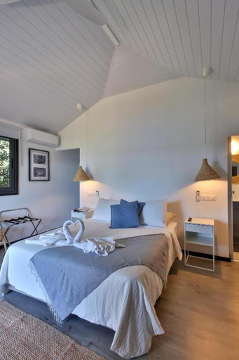 Bedroom 3, Sublime Tahiti Beach Retreat