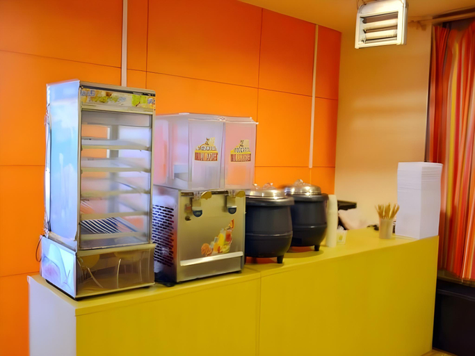 Food & Drinks 2, 7 Days Inn Suzhou Xiangcheng Avenue Zhongxiang Carrefour, Suzhou