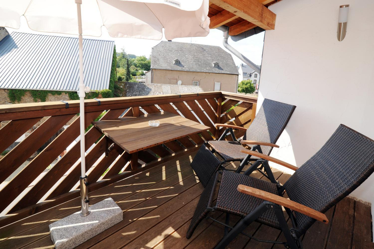 Others 4, Weingut u. Gastehaus Becker, Bernkastel-Wittlich
