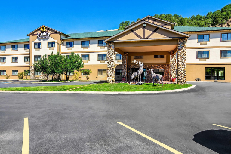 Exterior & Views 2, Quality Inn & Suites Vail Valley, Eagle