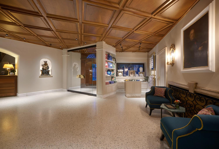 Public Area 4, Hotel Elephant, Bolzano