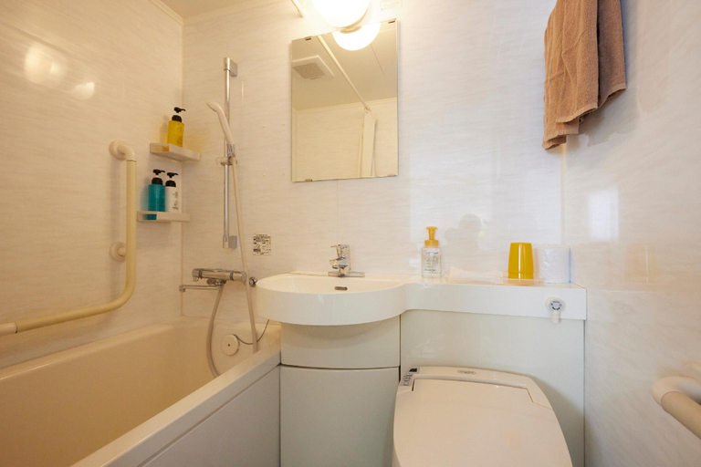 Bathroom 4, BAN HOTEL TSUKIJIGINZA, Chūō