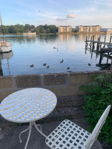 Surrounding environment 2, Stylish Comfotabe Riverside Cottage, Southampton
