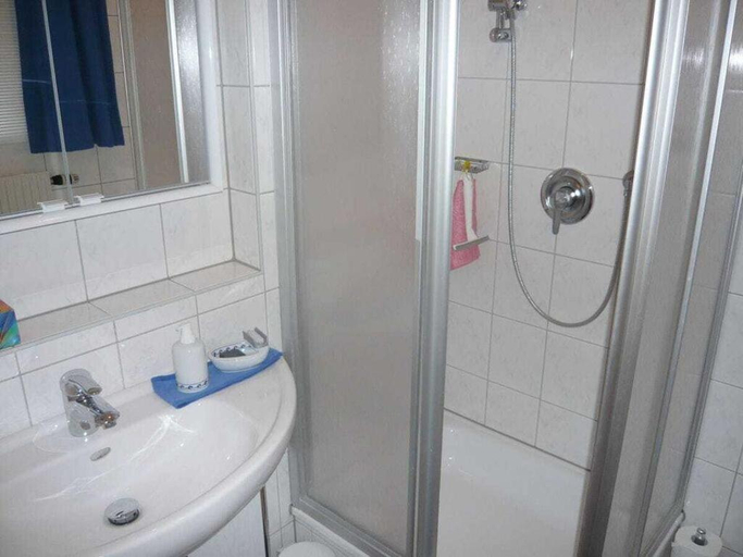 Bathroom 2, Christa Comfortable holiday residence, Rosenheim