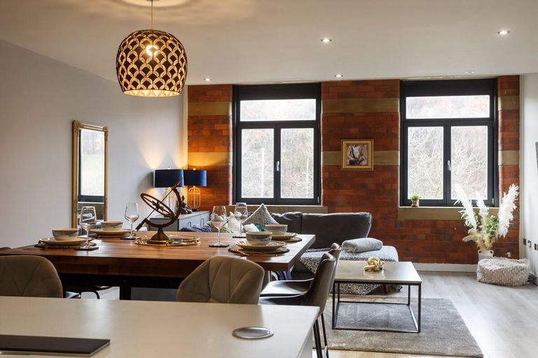 Others 5, Large Duplex Penthouse Apartment, Bradford