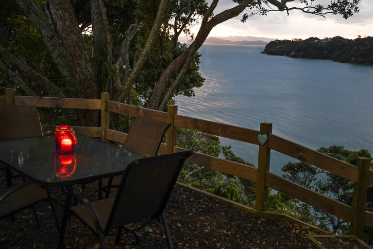 Others 5, Auckland Clifftop, Waitakere