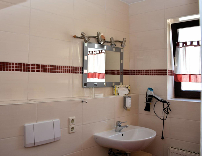 Bathroom 5, Alt Wehlheiden, Kassel