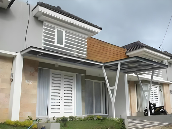Others 3, Villa Frengky , Malang