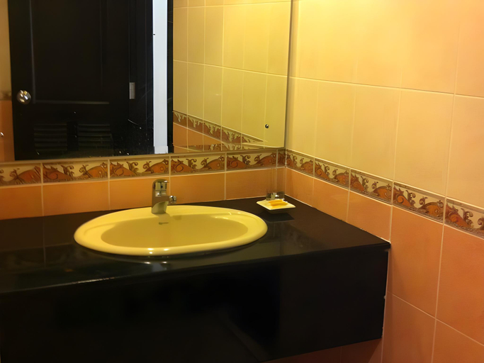Bathroom 4, HP Vacation Condo at Marina Court, Kota Kinabalu