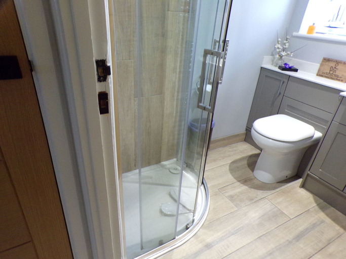Bathroom 4, 4thedome, Hampshire