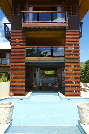 2, Lotus House, Magnetic Island