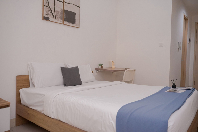 Primary image