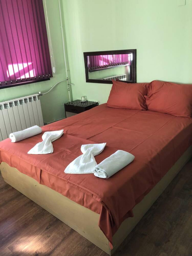 Bedroom 4, Hotel Korona Хотел Корона, Veliko Tarnovo