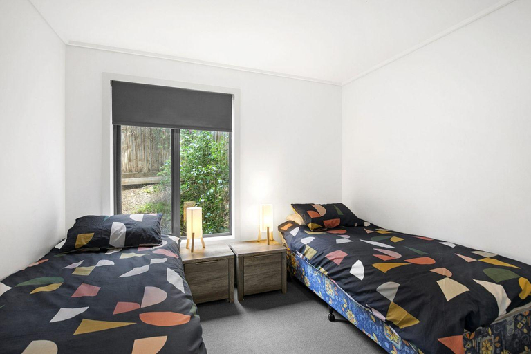 Others 2, Apartment 36 Pacific Apartments, Surf Coast - West