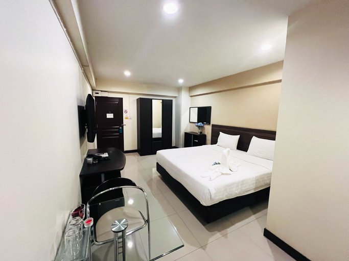 Bedroom 4, 14 Avenue, Chom Thong
