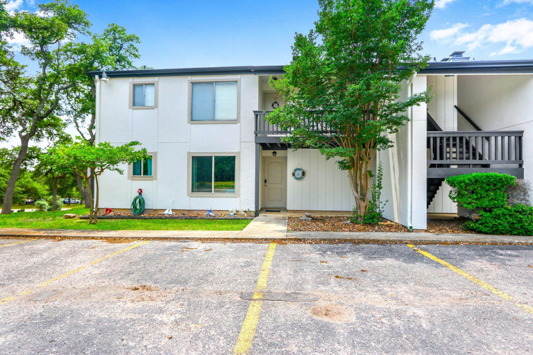 Exterior & Views 2, Charming Lakeside Condo - Moments to Lake Fun, Comal