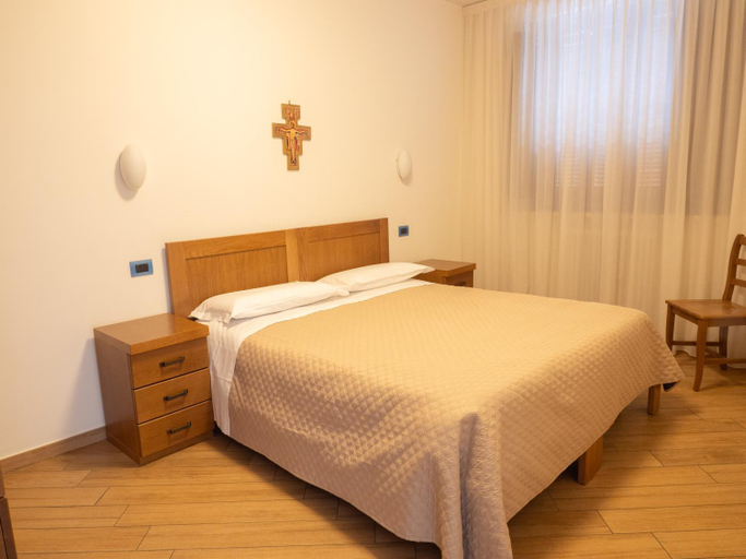 Bedroom 3, Domus Laetitiae Assisi, Perugia