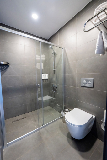 Bathroom 5, Educity Hotels & Spa, Atasehir