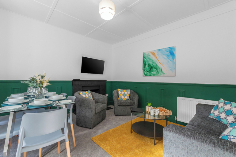 Others 5, Arran Cottage Spacious 4-Bedroom House, North Lanarkshire