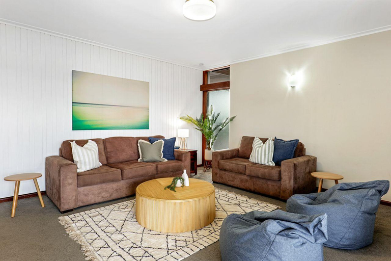 Others 4, The Lookout, Coffs Harbour - Pt A