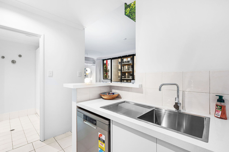 Room 5, Bespoke East Perth - Sleeps 2 - Superior Wifi, Perth
