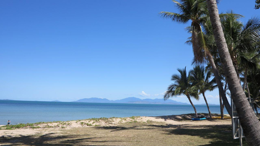 Others 5, Paradise Apartments 2, Magnetic Island